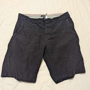 Men’s Shorts (32)